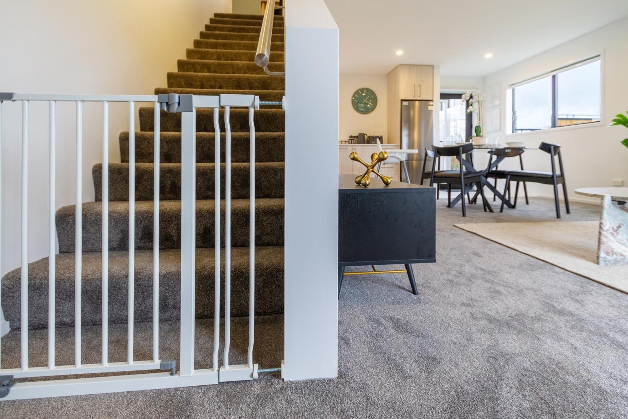 Serene Living 2 Bed With Carpark Christchurch Exterior foto